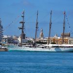 El buque escuela, atracado en el puerto de Cádiz, listo para zarpar. J. M. PAGADOR