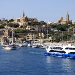Llegando a la isla de Gozo por mar. J.M. PAGADOR